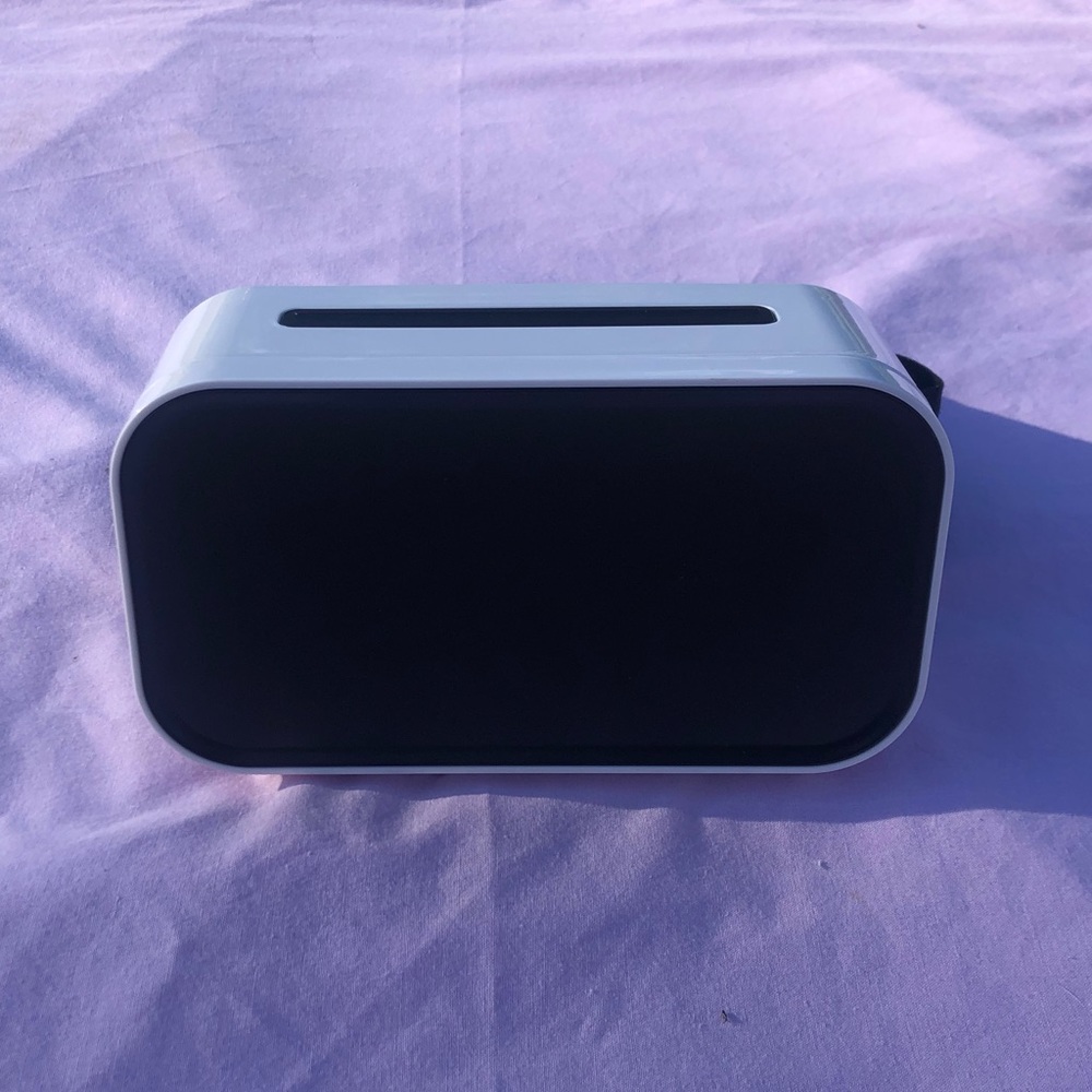 2016 Merchsource Virtual Reality Headset - Picture 2 of 4